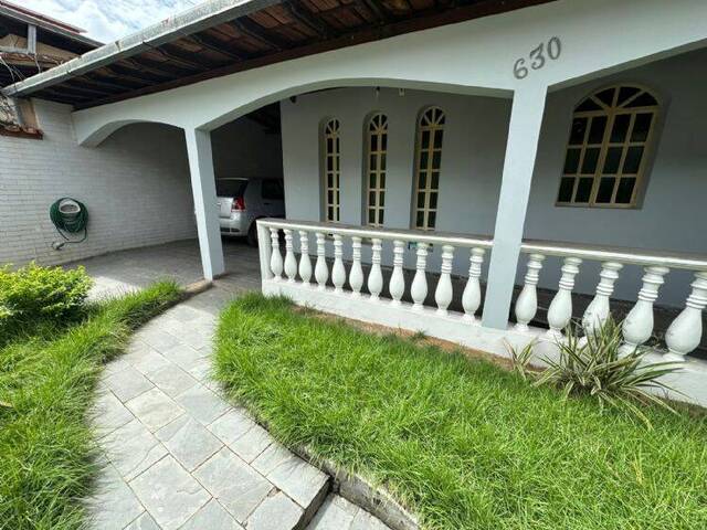 Casa para Venda em Coronel Fabriciano - 2