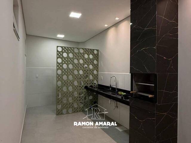 #623 - Casa para Venda em Coronel Fabriciano - MG