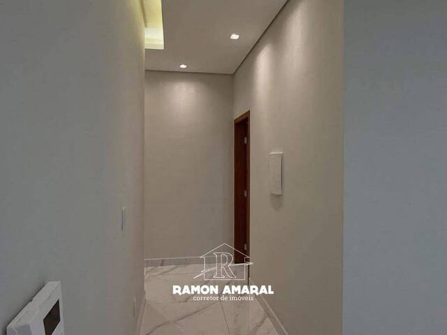 Casa para Venda em Coronel Fabriciano - 4