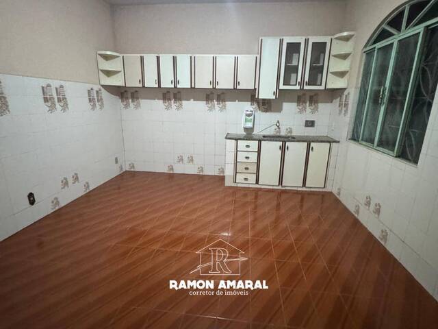 Casa para Venda em Coronel Fabriciano - 4