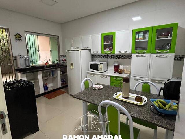 #647 - Casa para Venda em Coronel Fabriciano - MG - 2